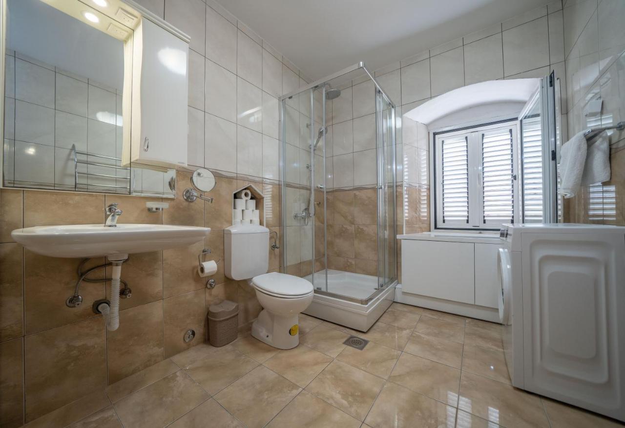 Ferienwohnung Dobrota Blue Kotor Exterior foto